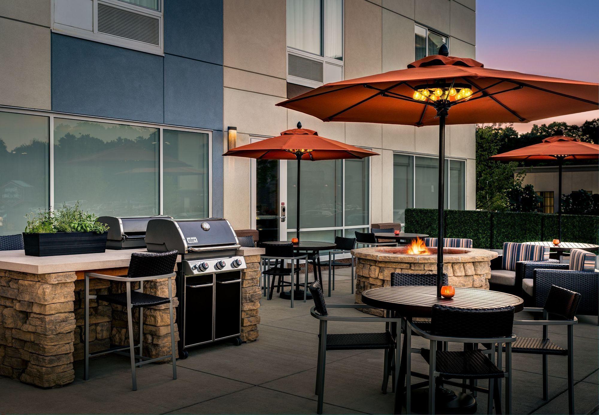 Towneplace Suites By Marriott Pittsburgh Harmarville Екстериор снимка