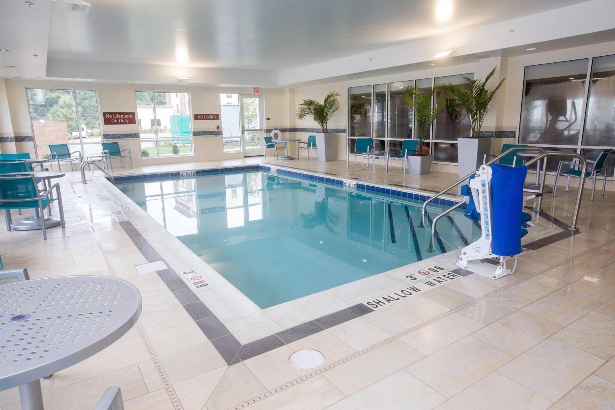 Towneplace Suites By Marriott Pittsburgh Harmarville Екстериор снимка