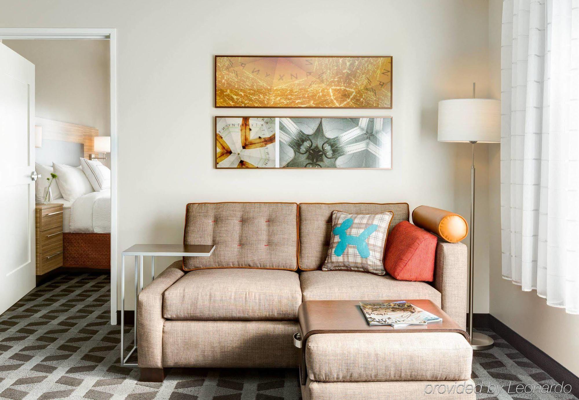 Towneplace Suites By Marriott Pittsburgh Harmarville Екстериор снимка